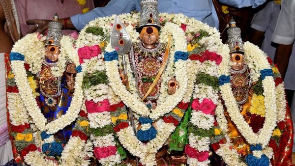 அரோகரா சரண கோஷத்துடன் பழனி பங்குனி உத்திரம்- முத்துக்குமாரசுவாமி-வள்ளி தெய்வானை திருக்கல்யாணம்!