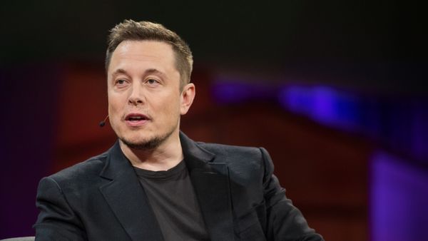 நினைத்தாலே போதும் ட்வீட்கள் விழும்! 