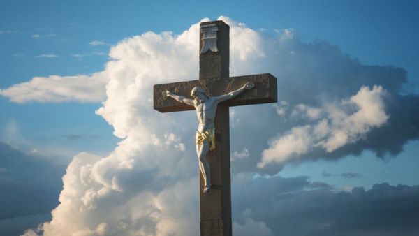 இயேசு மரித்த நாளை, புனித வெள்ளி என்று ஏன் அழைக்கிறோம்? புனித வெள்ளியின் நற்செய்தி என்ன தெரியுமா?