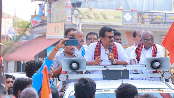 தேனியில் தப்புக்கணக்கு போட்ட தங்க தமிழ் செல்வன்.. பொதுமக்கள் மத்தியில் சிரிப்பலை