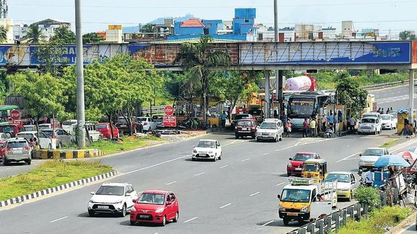வாகன ஓட்டிகளுக்கு வந்த பெரிய சிக்கல்.. நாளை முதல் வெளியே போவதே ரொம்ப கஷ்டம்.. இதை நோட் பண்ணுங்க!