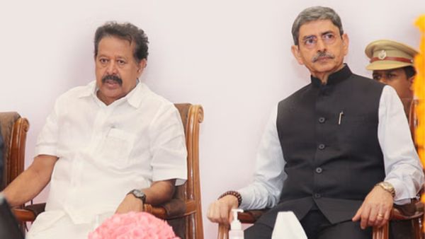 சரியாக 3 மாதங்களுக்கு பிறகு மீண்டும் அமைச்சர் ஆனார் பொன்முடி.. மறுபடியும் உயர்கல்வித்துறை ஒதுக்கீடு!