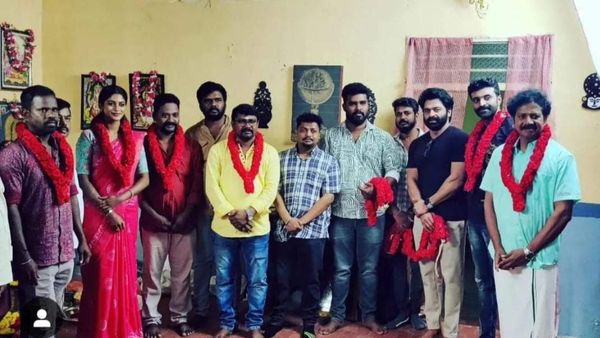 விஜய் டிவி பிரபலங்களின் புது சீரியல்! யாரெல்லாம் இருக்காங்கன்னு பாருங்க! வினுஷா முதல் சித்தார்த் வரை