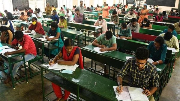 டிஎன்பிஎஸ்சி குரூப் 2 ஏ தேர்வு முடிவுகள் வெளியானது.. 5,990 பணியிடங்களுக்கு அடிக்கப்பட்ட போஸ்டிங்!