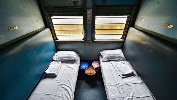 இனி ஈசியா லோயர் பெர்த் கிடைக்கும்.. நாமலே சீட்டை செலக்ட் பண்ணிக்கலாம்! ரயில்களில் வரும் சூப்பர் வசதி