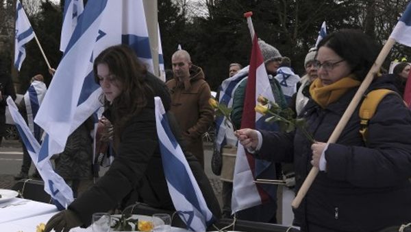 தென் ஆப்பிரிக்கா.. ஊழல்வாதிக்கு 