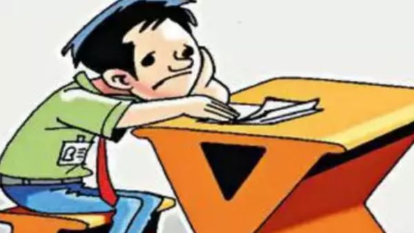 கணக்கு எடுத்த காமர்ஸ் டீச்சர்.. ஒட்டு மொத்த பள்ளியே ஃபெயிலாமே! அட இது என்னங்க கொடுமையா இருக்கு!