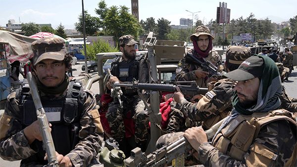 அன்று அமெரிக்க படைகளை அலறவிட்ட ஸ்னைப்பர்.. இன்று ஆப்கன் நகரின் மேயர்.. யார் இந்த மொஹிபுல்லா