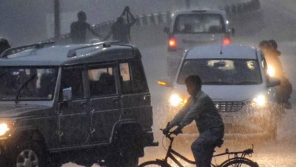 டவ்தே புயலால் மிக கனமழை.. மின் விநியோகம் பாதிக்கப்படலாம்.. கொரோனா நோயாளிகளை காக்க என்ன நடவடிக்கை