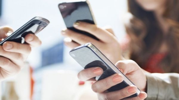 மொபைல் ரீசார்ஜ்.. கட்டணத்தில் வருது மாற்றம்! ரிசல்ட்டுக்கு பிறகு காத்திருக்கும் 