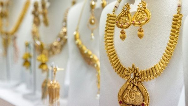 எகிறிய தங்கம் விலை.. அட்சய திரிதியையொட்டி இன்று 3வது முறையாக விலையேற்றம்.. மக்கள் ஷாக்