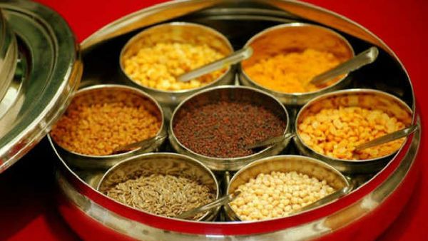 மல்லி விதை, கடுகு, பெருங்காயம்.. அடேங்கப்பா வாசனைமிக்க அஞ்சறை பெட்டி.. ஆயுளை கூட்டும் மருத்துவபெட்டி