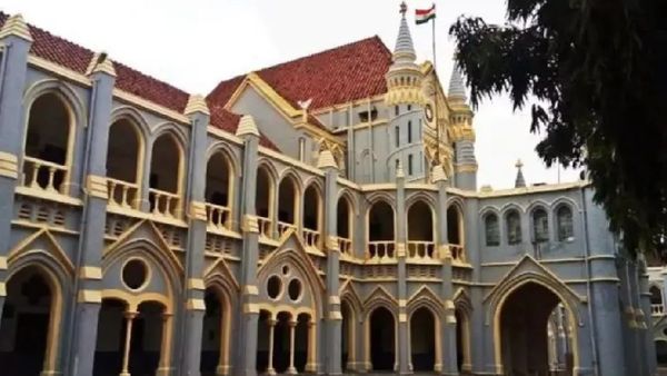 மனைவியிடம் இயற்கைக்கு மாறான பாலியல் உறவு கொள்வது பலாத்காரம் கிடையாது: ம.பி நீதிமன்றம்