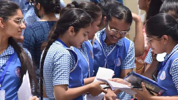 எந்தப் படிப்புக்கு மவுசு அதிகம்? ஏஐ படிப்புக்கு எதிர்காலம் இருக்கா? தரமான டிப்ஸ்