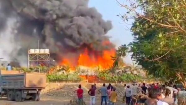 குஜராத்தில் விளையாட்டு திடலில் பயங்கர தீ விபத்து.. 9 குழந்தைகள் உள்பட 24 பேர் உயிரிழந்த சோகம்