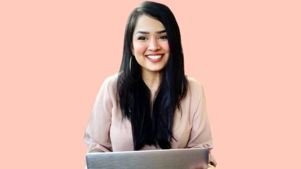 மார்க் குறைந்ததால் விரக்தி.. ஐஏஎஸ் தம்பதியின் மகள் எடுத்த சோக முடிவு... அதிர்ந்த மும்பை