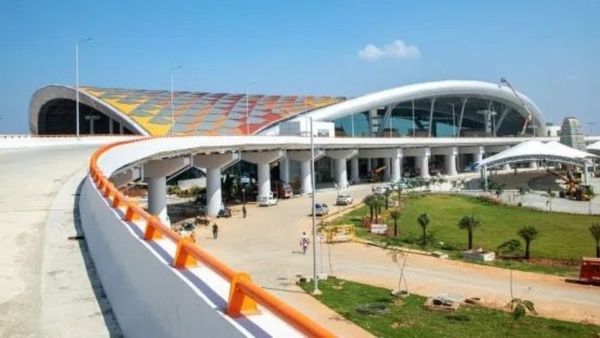 திருச்சி விமான நிலையத்தின் புதிய முனையம்! இப்படி ஒரு பிரச்சினையா? தவிக்கும் பயணிகள்! தீர்வு எப்போது?