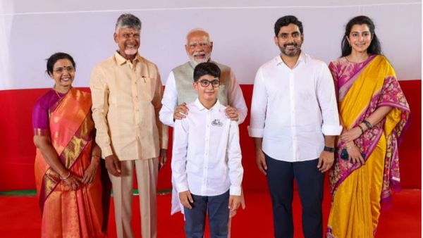 சிறைக்கம்பி T0 சிம்மாசனம்! நாயுடுவை முதல்வராக்கிய மகன்! யார் இந்த நாரா லோகேஷ்?