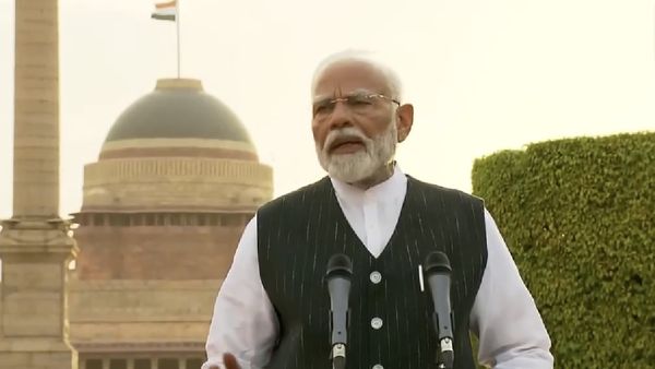 வலுவான அரசு அமைகிறது! வளர்ச்சி தொடரும்- ரிசல்ட் வெளியான பின் முதல்முறையாக செய்தியாளரிடம் மோடி பேச்சு