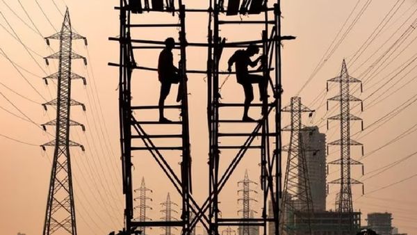 காலை 10 மணி முதல் 4 மணி வரை மின்தடை.. பெங்களூரில் இன்று முதல் 4 நாள் ‛பவர்கட்’.. உங்க ஏரியா இருக்கா?