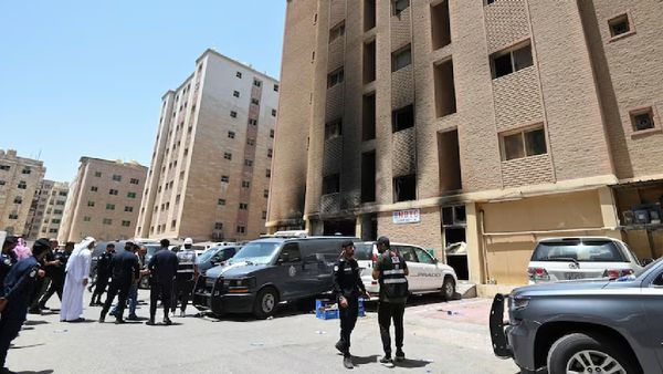 அந்த மனசு தான்.. குவைத்தில் உயிரிழந்த மலையாளிகள்! மனமிறங்கும் தொழிலதிபர்கள்.. இவ்வளவு நிதியுதவியா?