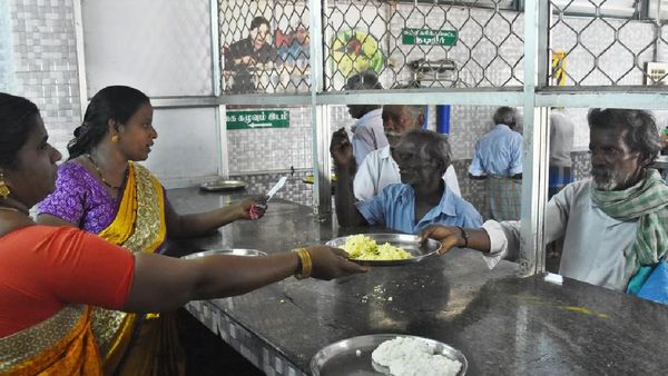 சட்டென.. காலையில் வெளியான ஊதிய உயர்வு அறிவிப்பு.. பல ஆயிரம் ஊழியர்களுக்கு.. தமிழக அரசு குட்நியூஸ்
