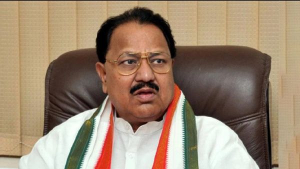 ஆந்திரா காங்கிரஸ் கமிட்டியின் மூத்த தலைவரும்.. முன்னாள் எம்பியுமான தர்மபுரி ஸ்ரீநிவாஸ் உயிரிழப்பு