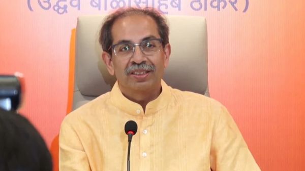 பாஜக கூட்டணிக்கு தாவும் உத்தவ் தாக்கரே? ‛இந்தியா’ கூட்டணி மீட்டிங் புறக்கணிப்பு.. பெரிய ட்விஸ்ட்