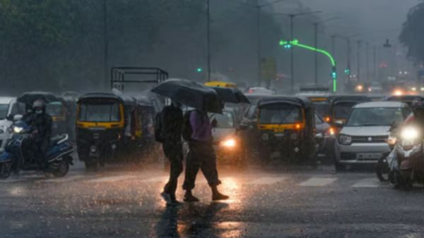 இன்று இரவு இடியுடன் மழை வெளுத்து வாங்கப்போகுது.. சென்னை உள்ளிட்ட 10 மாவட்டங்களுக்கு வானிலை அலர்ட்!