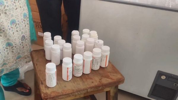 தாய்ப்பால் விற்பனை.. முழு வேகத்தில் இறங்கிய டீம்.. கண்காணிக்க 18 குழுக்கள் அமைப்பு! புகார் எண் இதோ!