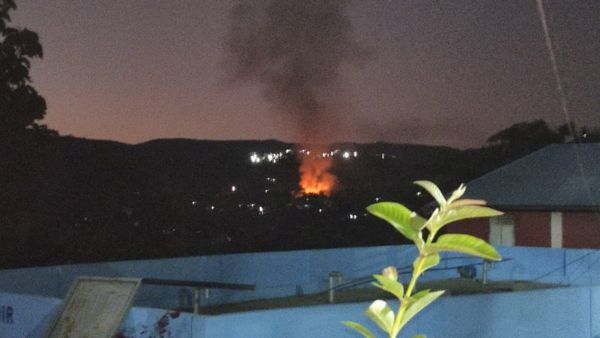 முதலமைச்சரின் கான்வாய் மீது துப்பாக்கிக்சூடு.. பாதுகாப்புப்படை வீரர் காயம்! மணிப்பூரில் ஷாக்