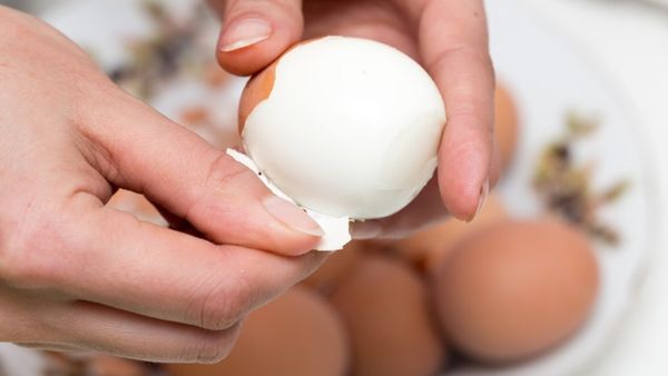 கோழி முட்டை பரிகாரம்.. 2 முட்டைகள் இருந்தாலே போதும்.. 