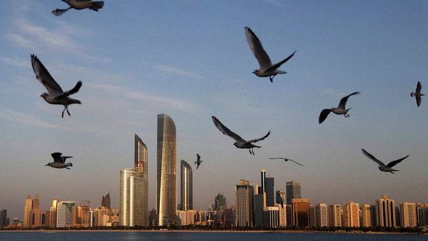 இந்தியாவிலிருந்து 4,300 கோடீஸ்வரர்கள் வெளிநாட்டில் குடியேறப்போறாங்களாம்! இந்த நாடுதான் முதல் சாய்ஸ்