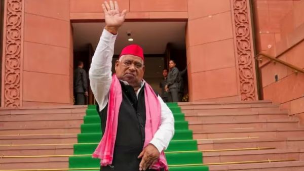 லென்ஸ் வெச்சும் படிச்சுட்டேன்.. பட்ஜெட்டில் அயோத்தியை காணோம்.. எம்.பி. அவ்தேஷ் பிரசாத்