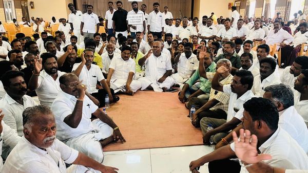 கலகலக்க வைக்கும் கப்பலூர் டோல்கேட்.. சொன்னீங்களே செஞ்சீங்களா ஸ்டாலின்? ஆர்பி உதயகுமார் அட்டாக்!