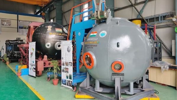 இந்திய பெருங்கடலில் பெரிய புராஜெக்ட்.. முக்கியத்துவம் பெறும் தமிழ்நாடு.. மாஸ் காட்டும் மத்திய அரசு!