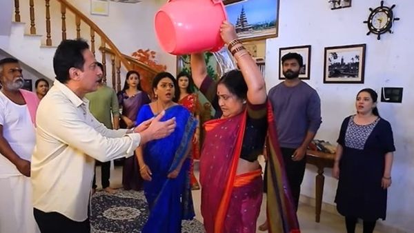 பாக்யா வீட்டிற்கு மீண்டும் வந்த கோபி.. ஈஸ்வரி கொடுத்த அதிர்ச்சி.. இப்பவாவது இதை சொன்னாங்களே