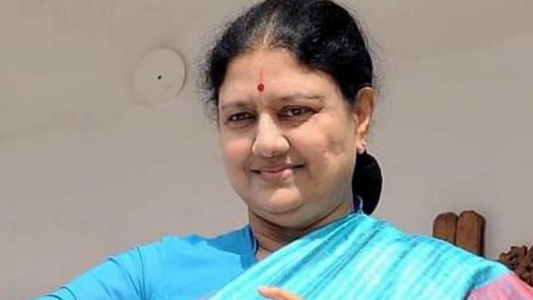 அப்பவே சொன்னேன் கேட்டீங்களா.. விளம்பரத்திலேயே கவனம்! இப்போ மேட்டர் சீரியஸ்.. பாயிண்டோடு வந்த சசிகலா.!