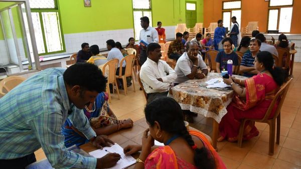 தொடங்கியது என்ஜினியரிங் பொதுப்பிரிவு கவுன்சிலிங்! முதல் சுற்றில் 26,654 மாணவர்கள் பங்கேற்பு!