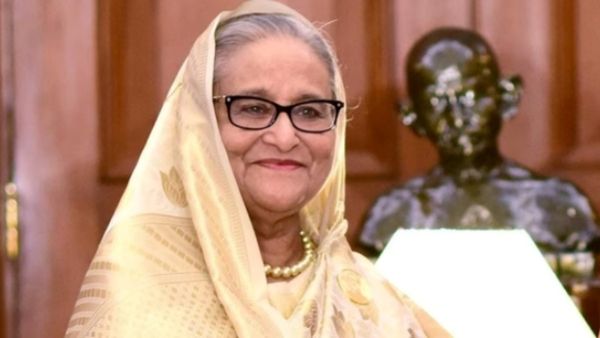 வங்கதேசத்தை விட்டு தப்பிய மாஜி பிரதமர் ஷேக் ஹசீனாவின் விமானம்.. காசியாபாத்தில் தரையிறங்கியது!