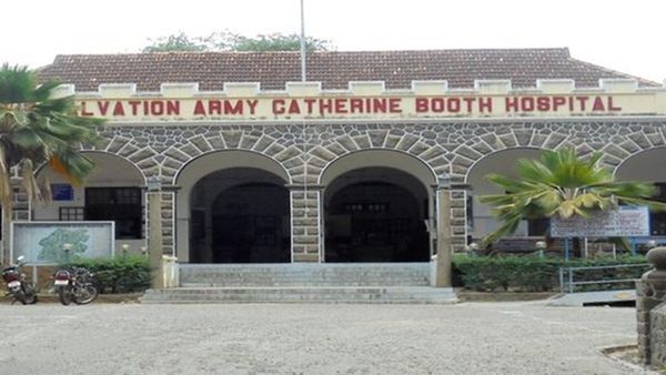 நாகர்கோவில் வடசேரி லேடிஸ் ஹாஸ்டலுக்கு போன கன்னியாகுமரி இளைஞருக்கு.. வாழ்நாளில் மறக்க முடியாத பரிசு