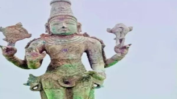 தஞ்சாவூரில்.. மாட்டுக் கொட்டகையில் 