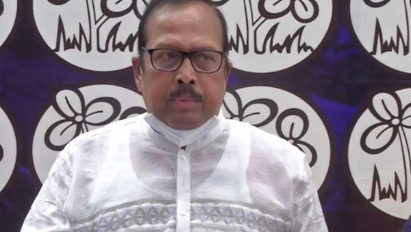 மம்தாவுக்கு சொந்த கட்சி எம்.பியே குட்டு! 
