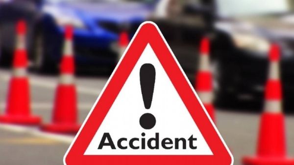 பின்னால் வந்த எமன்.. கணவன், மனைவியை காவு வாங்கிய தனியார் பேருந்து.. நடந்தது என்ன?