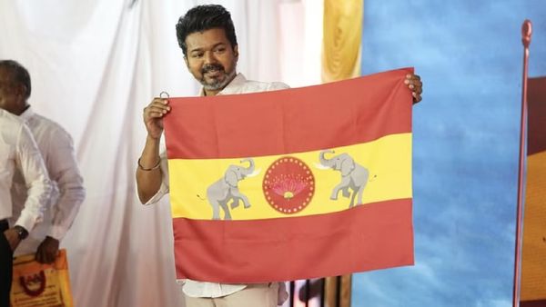 Oneindia Special: எங்களுக்குனே வருவீங்களா? தவெக கொடியால் தவிக்கும் நண்பாஸ்..கட்டை போடும் காவல்துறை?