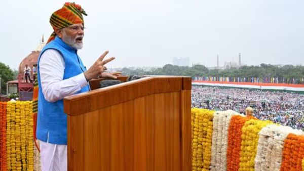 வாரிசு, ஜாதிய தீமைகளை எதிர்த்துப் போராட அரசியலில் புது ரத்தம்.. பிரதமர் மோடி உரையின் 15 அம்சங்கள்!