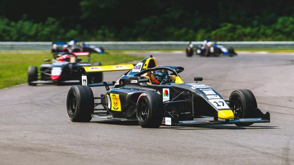 சென்னை ஃபார்முலா 4 கார் பந்தயத்திற்கு போறீங்களா? இந்த பொருட்களுக்கெல்லாம் தடை! உஷார்!