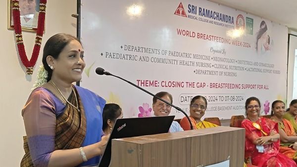 தாய்ப்பால் கொடுத்தால் அழகு கூடும்.. “இவ்வளவு” நன்மைகள் இருக்கிறது.. சரண்யா பொன்வண்ணன் பளிச் 