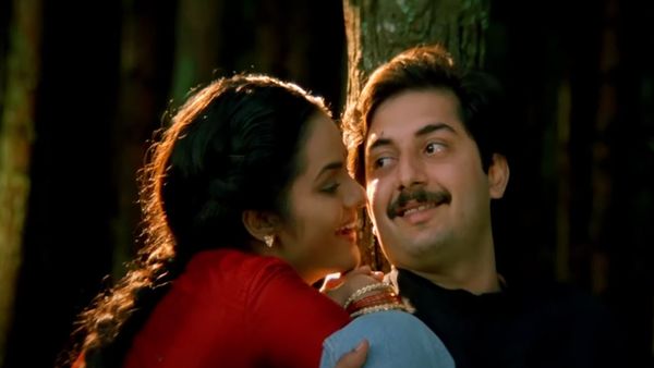 ரோஜா படத்தில் புது வெள்ளை மழை பாடலில் இருந்த அமானுஷ்யத்தை உணர்ந்திருக்கிறீர்களா?