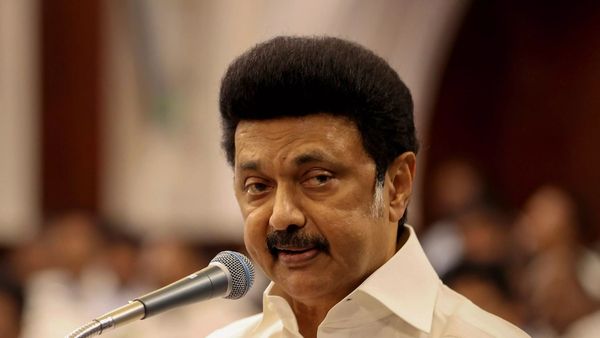 அமைச்சரவை மாற்றம் எப்போது? நிருபரின் கேள்வியால் சற்று யோசித்த ஸ்டாலின்! கடைசியாக கூறிய ‛நச்’ பதில்